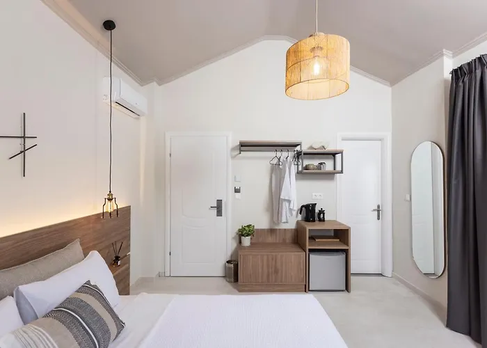 Noemie Premium 3* Pefkochori