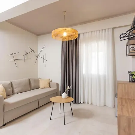 Noemie Premium בית הארחה