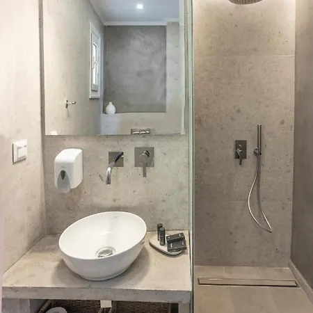 Guest house Noemie Premium *