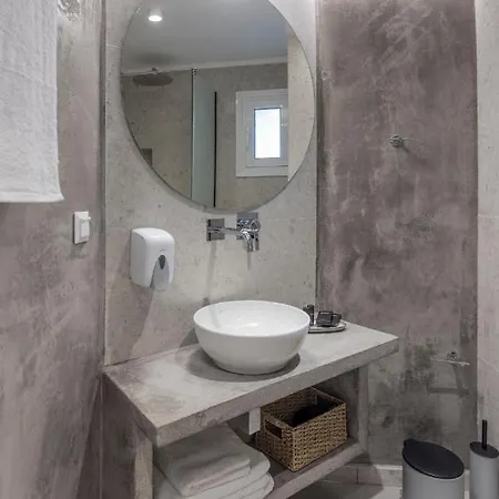 Noemie Premium Pensionat 3*